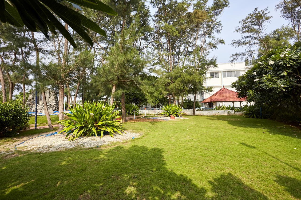Joe Beach Resort Mahabalipuram Exteriör bild
