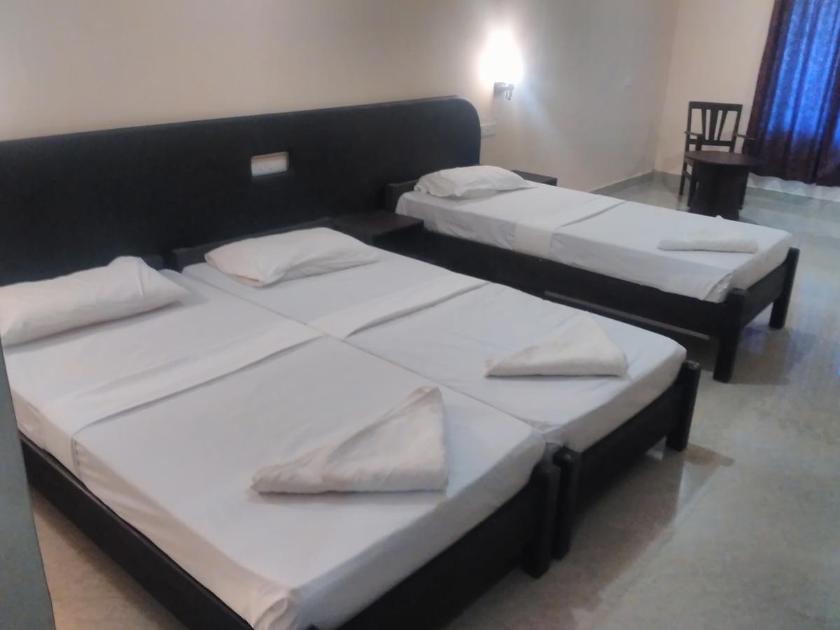 Joe Beach Resort Mahabalipuram Exteriör bild